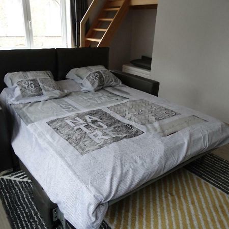 Aan De Vestingrand Villa Ieper Bagian luar foto